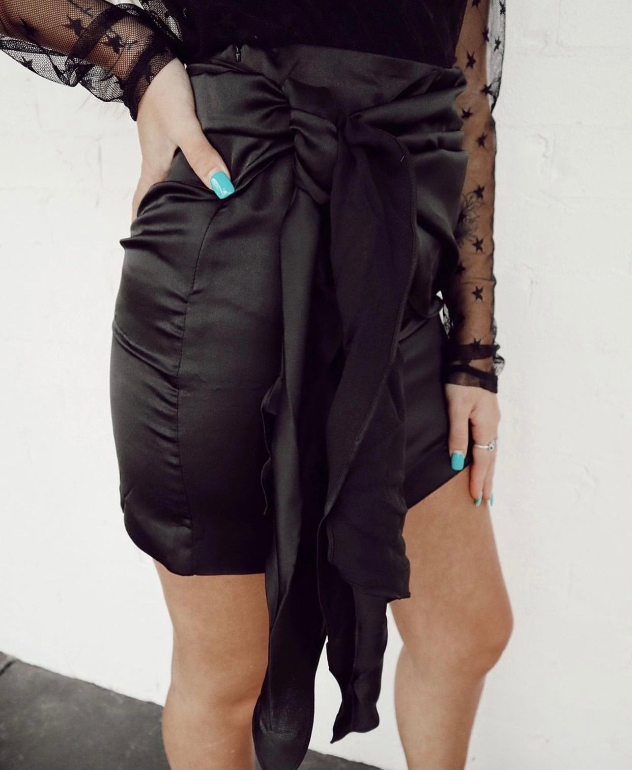 black tie mini skirt