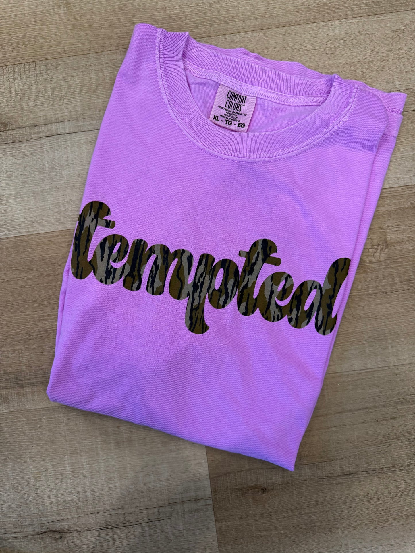 tempted tee - violet/camo