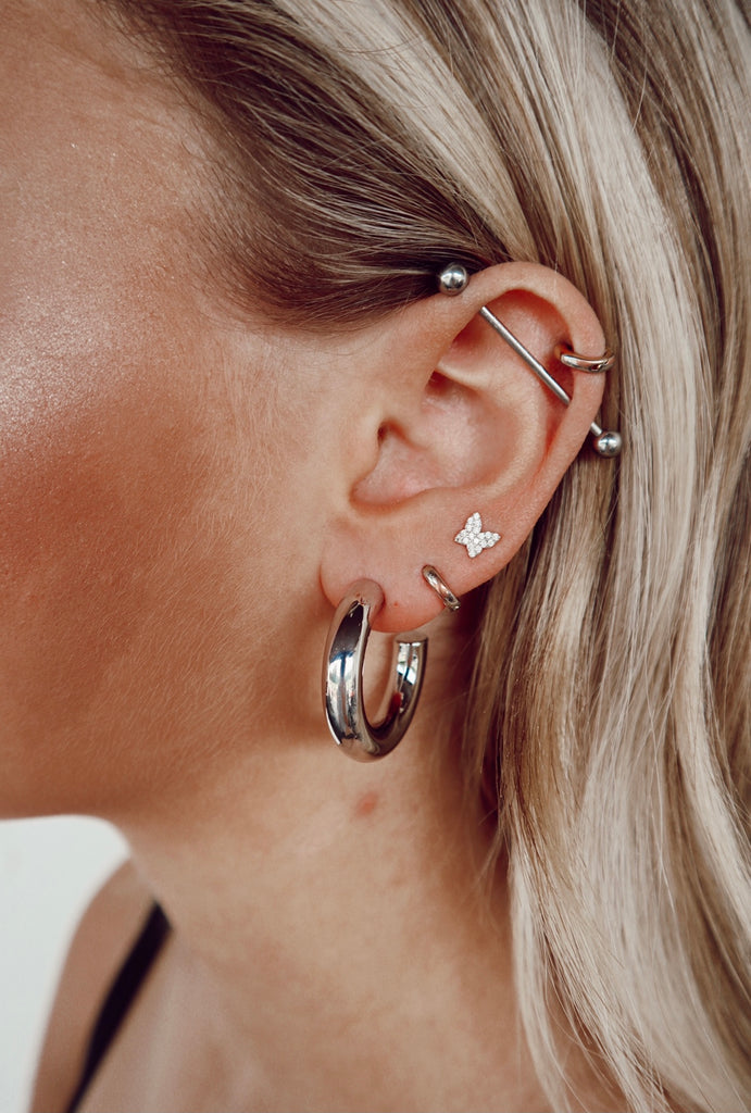 small silver hoops - 1347