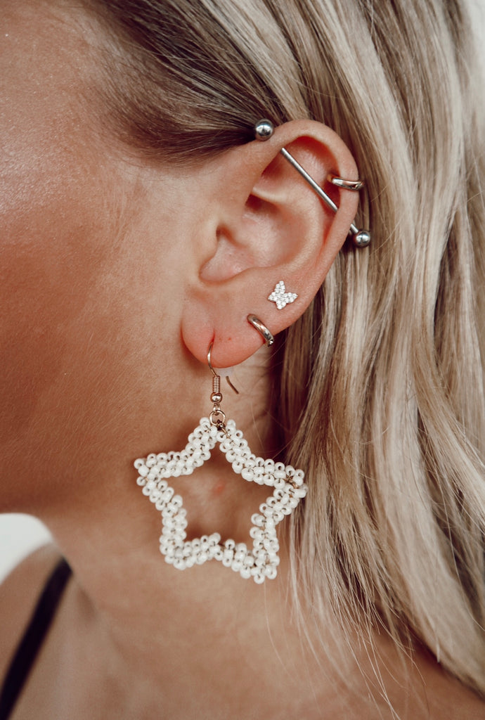 cream beaded star earrings